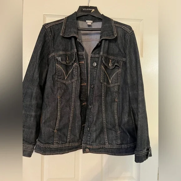 Jean jacket - Picture 1 of 2